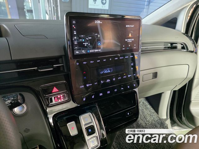 Hyundai Staria из Кореи Encar