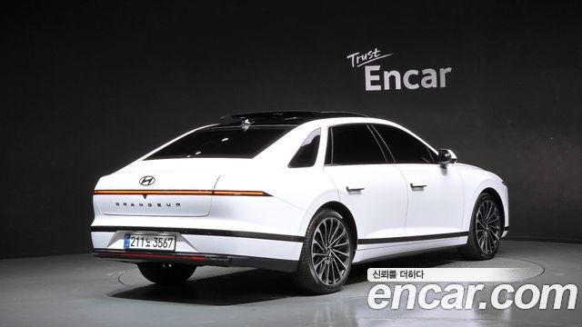 Hyundai Grandeur из Кореи Encar