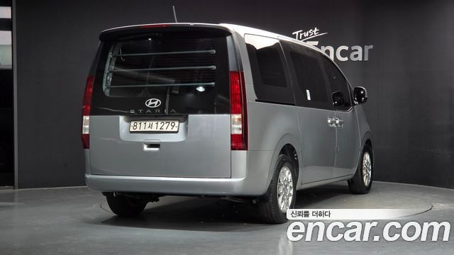 Hyundai Staria из Кореи Encar