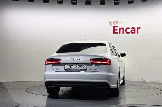 Audi A6 40 TFSI C7 — пробег 107 516 км — фото 4 из 5