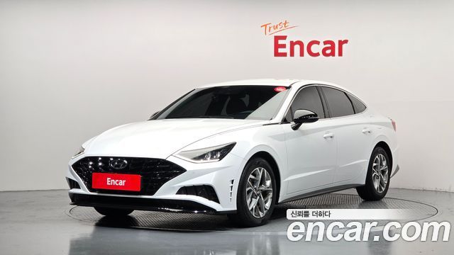Hyundai Sonata 2.0 Premium Plus — пробег 30 696 км — фото 1 из 5