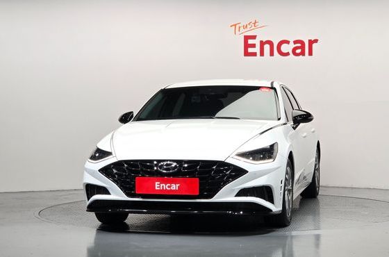 Hyundai Sonata 2.0 Premium Plus — пробег 30 696 км — фото 3 из 5