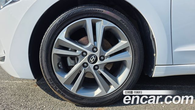 Hyundai AVANTE 1.6 GDI Value Plus — пробег 90 969 км — фото 5 из 5