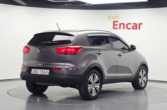 Kia Sportage Diesel 2WD Trendy — пробег 107 968 км — фото 2 из 5