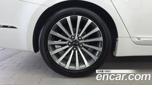Kia K7 из Кореи Encar