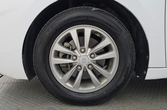 Hyundai AVANTE 1.6 Smart — пробег 95 233 км — фото 5 из 5