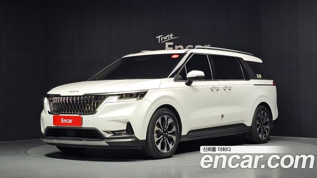 Kia Carnival Diesel 9-Seater Signature — пробег 77 859 км — фото 1 из 5