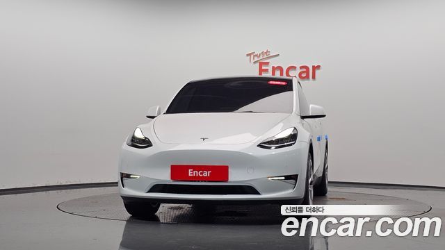 Tesla Model Y Long Range AWD — пробег 84 468 км — фото 3 из 5
