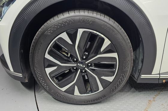 Kia EV6 Long Range Air — пробег 58 686 км — фото 5 из 5