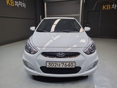 Hyundai Accent 1.4 VVT Modern — пробег 76 000 км — фото 3 из 5