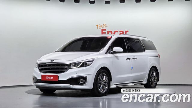 Kia Carnival 9-Seater Noblesse Special — пробег 137 703 км — фото 1 из 5