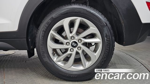 Hyundai Tucson Diesel 1.7 2WD Style — пробег 118 016 км — фото 5 из 5