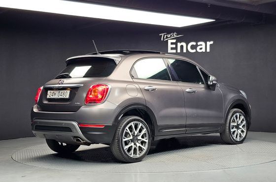Fiat 500X 2.0 Diesel Cross Plus AWD — пробег 101 501 км — фото 2 из 5