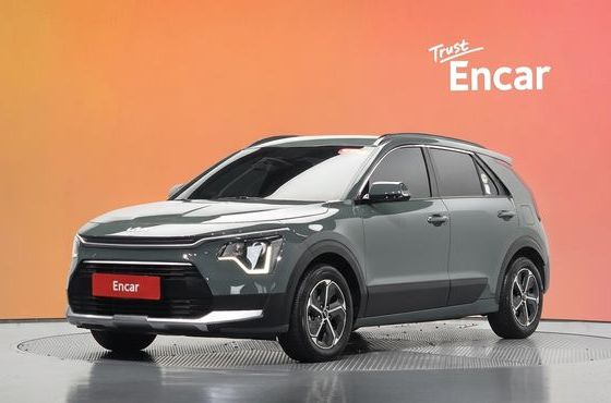 Kia Niro Prestige — пробег 62 324 км — фото 1 из 5