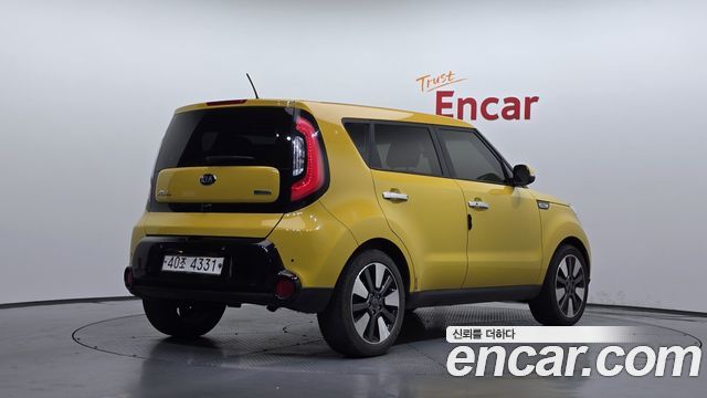 Kia Soul 1.6 Diesel Noblesse — пробег 173 613 км — фото 2 из 5
