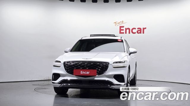 Genesis GV70 2.5T Gasoline AWD — пробег 26 261 км — фото 3 из 5