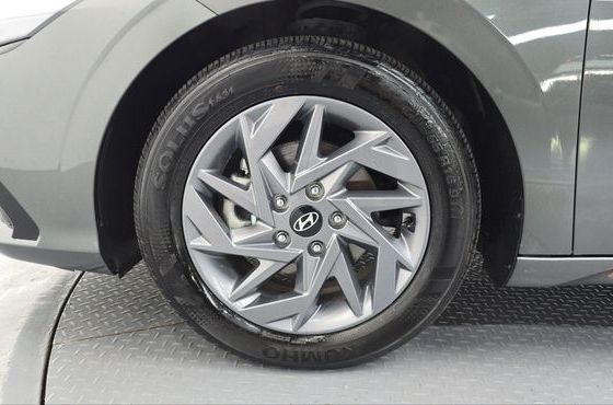 Hyundai AVANTE Modern — пробег 20 494 км — фото 5 из 5