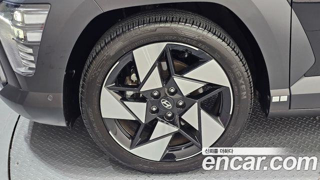 Hyundai Kona из Кореи Encar