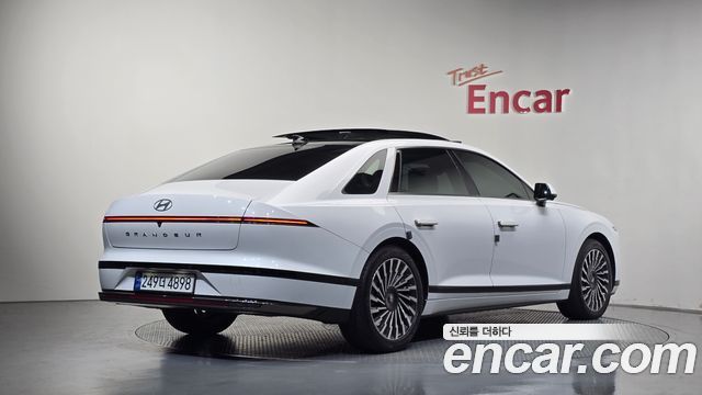 Hyundai Grandeur Calligraphy — пробег 24 354 км — фото 2 из 5