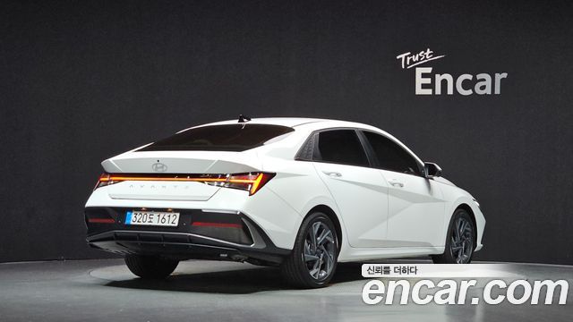 Hyundai AVANTE из Кореи Encar