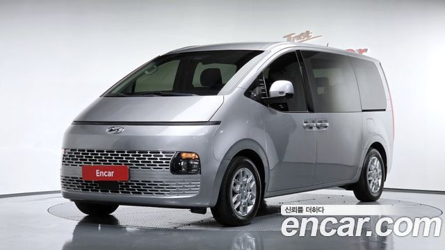 Hyundai Staria Tourer 11-Seater Modern — пробег 33 691 км — фото 1 из 5