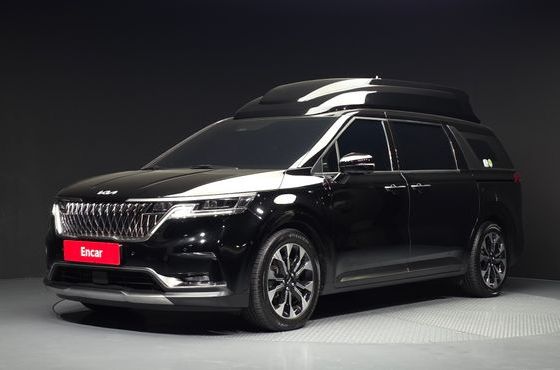 Kia Carnival Diesel 9-Seater Hi-Limousine(Special Vehicle) — пробег 114 742 км — фото 1 из 5