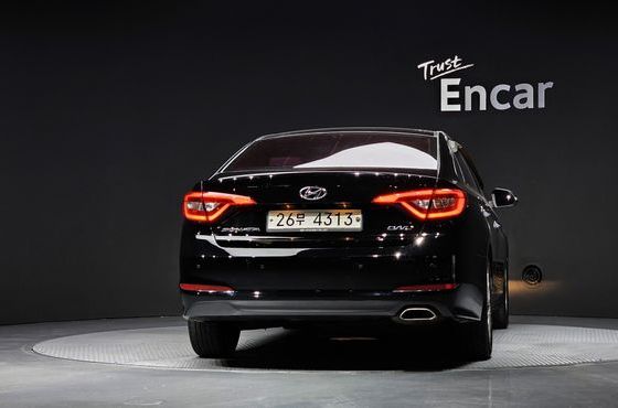 Hyundai Sonata 2.0 Smart — пробег 128 175 км — фото 4 из 5
