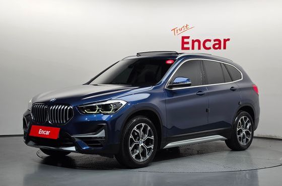 BMW X1 xDrive 20i xLine — пробег 42 581 км — фото 1 из 5
