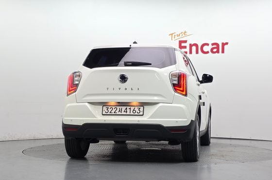 Ssangyong TIBOLI Gasoline 1.5 2WD V1 — пробег 74 987 км — фото 4 из 5