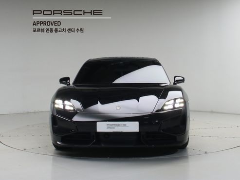 Porsche Taycan Turbo S — пробег 11 950 км — фото 3 из 5