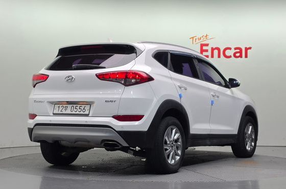 Hyundai Tucson Diesel 1.7 2WD Modern — пробег 211 119 км — фото 2 из 5