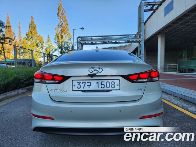 Hyundai AVANTE 1.6 GDI Value Plus — пробег 122 000 км — фото 4 из 5