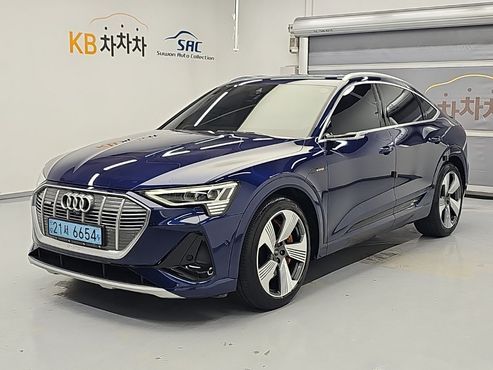 Audi e-tron 55 Quattro Sportback — пробег 64 739 км — фото 2 из 5