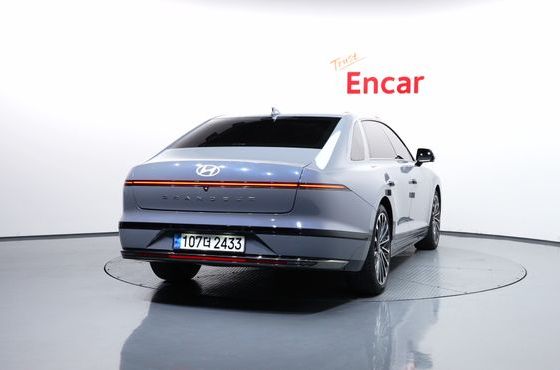 Hyundai Grandeur 2,5 Gasoline 2WD Calligraphy — пробег 34 339 км — фото 4 из 5