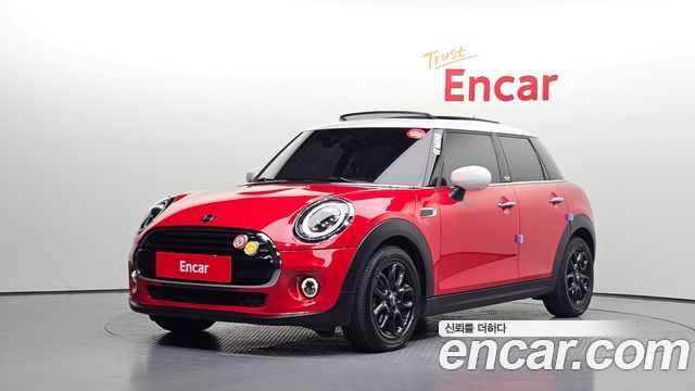 Mini Cooper 5Door HIGH 3rd — пробег 31 096 км — фото 1 из 5
