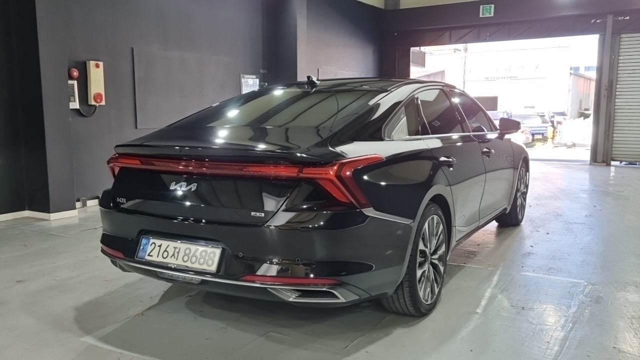 Kia K8 2.5 Gasoline 2WD Signature — пробег 74 000 км — фото 2 из 5