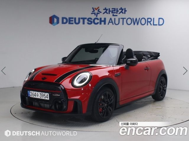 Mini Cooper Convertible JCW 3rd — пробег 2 212 км — фото 1 из 5