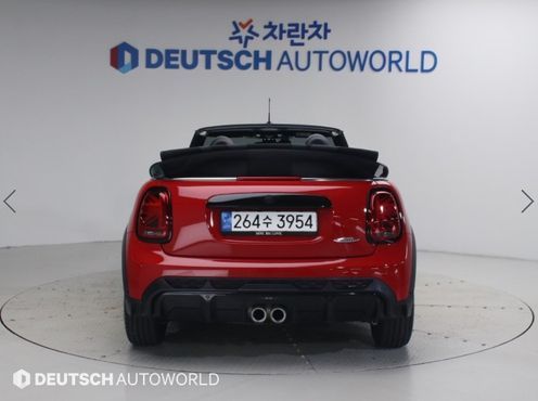 Mini Cooper Convertible JCW 3rd — пробег 2 212 км — фото 4 из 5