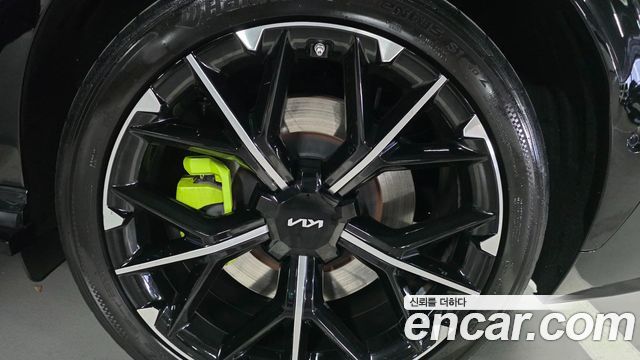Kia EV6 GT 4WD — пробег 6 226 км — фото 5 из 5