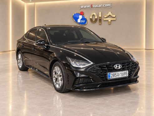 Hyundai Sonata 2.0 Premium Plus — пробег 33 546 км — фото 2 из 5