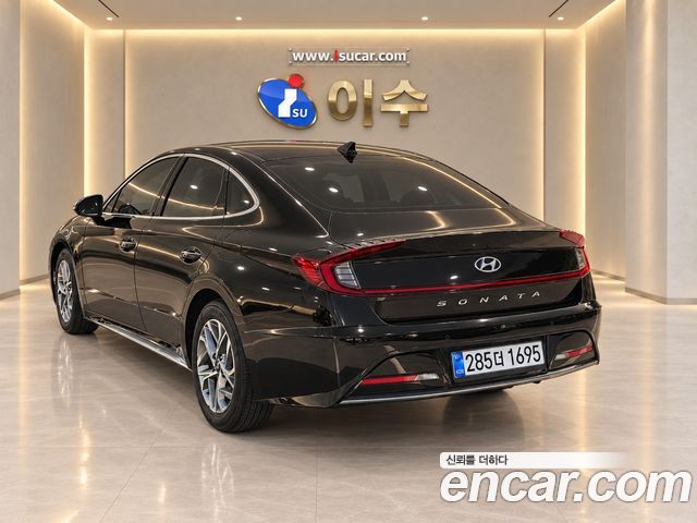 Hyundai Sonata 2.0 Premium Plus — пробег 33 546 км — фото 4 из 5