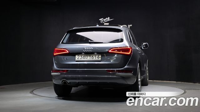 Audi Q5 2.0 TDI Quattro Dynamic 8R — пробег 98 356 км — фото 4 из 5