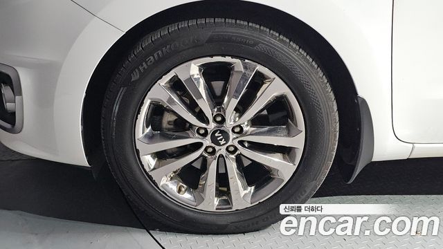 Kia Carnival 9-seater Prestige — пробег 158 695 км — фото 5 из 5