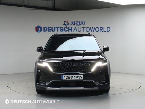 Kia Carnival Gasoline 7-Seater Signature — пробег 67 200 км — фото 3 из 5