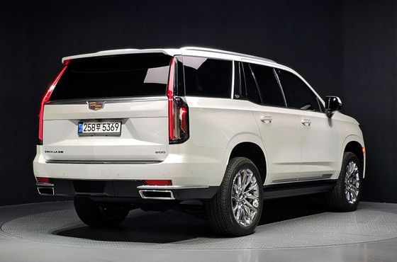 Cadillac Escalade 6.2 Premium Luxury Platinum — пробег 91 517 км — фото 2 из 5