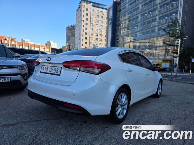 Kia K3 Trendy — пробег 70 736 км — фото 2 из 5