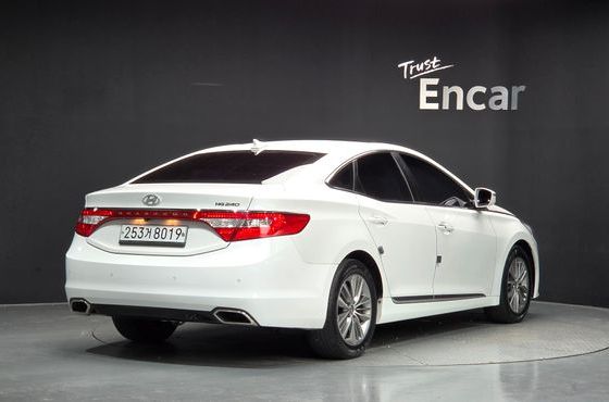 Hyundai Grandeur HG240 Modern Collection — пробег 140 975 км — фото 2 из 5