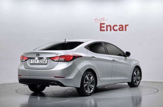 Hyundai AVANTE 1.6 GDi Modern Standard — пробег 73 658 км — фото 2 из 5