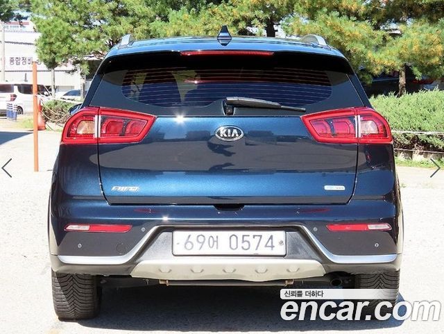 Kia Niro Noblesse — пробег 131 166 км — фото 3 из 5