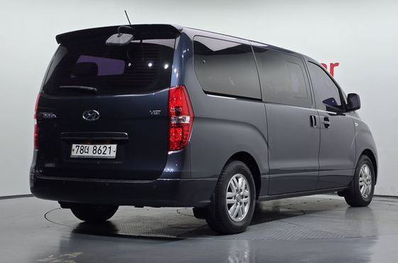 Hyundai Starex 12-Seater Wagon Modern — пробег 107 300 км — фото 2 из 5